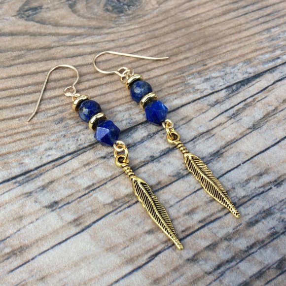 Boho Feather earrings with Lapis Lazuli - Picture 1 of 6